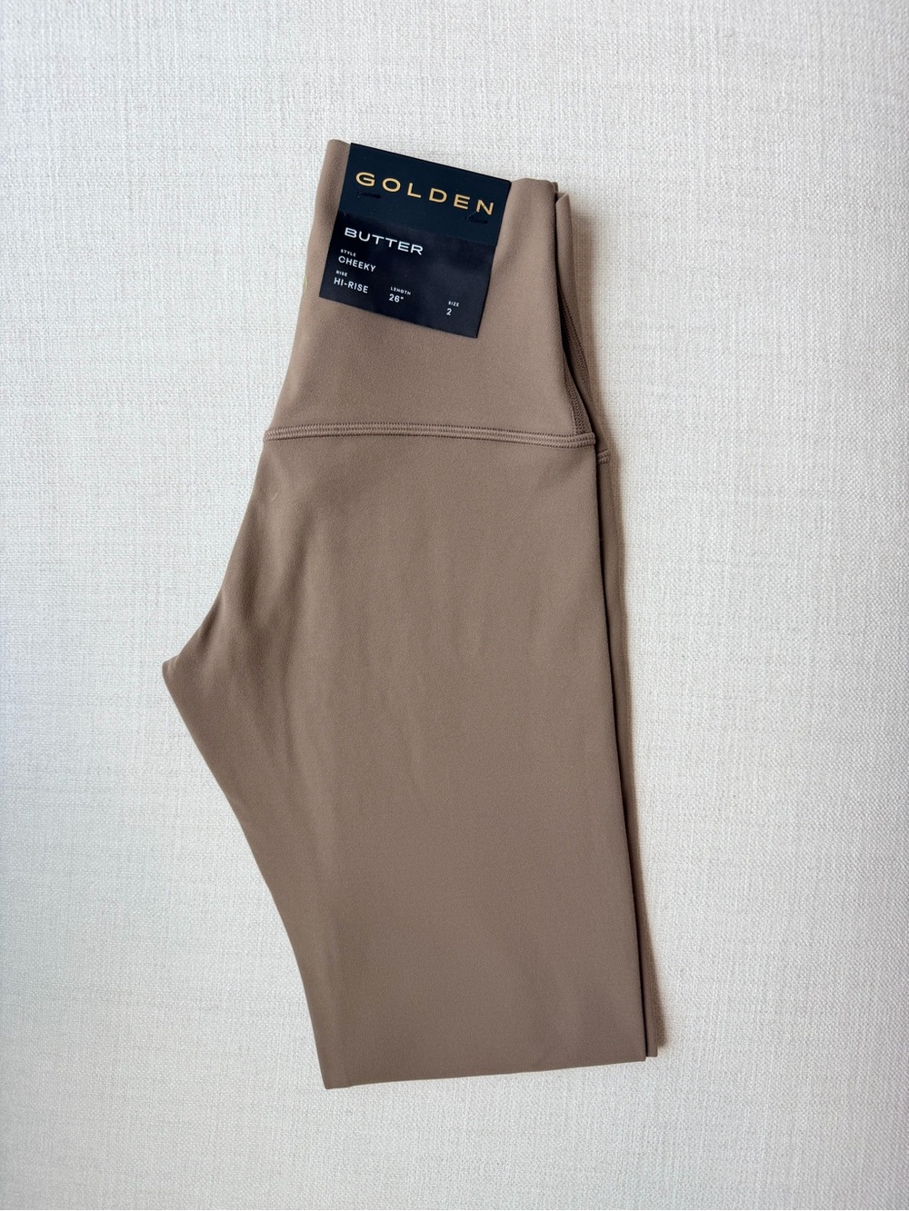 Aritzia Golden Butter Cheeky Leggings Size 2 NWT